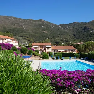 Locazione Turistica Cala Rossa-1 , Nisporto Italia